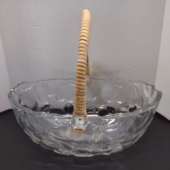 FRUIT BOWL Large Glass Fruit Bowl w/Bamboo Handle - Picture 1 of 6